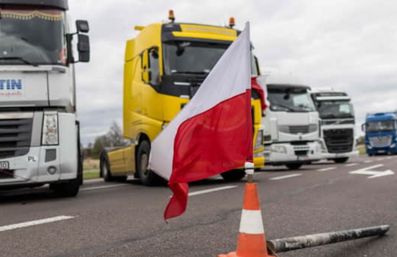 Чому Україна не має права піти назустріч вимогам польських перевізників, що блокують кордон – Мустафа Найєм