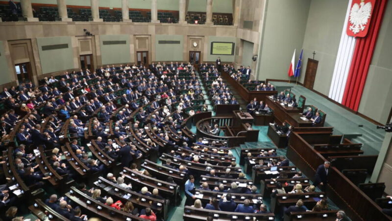 Сейм Республіки Польща ухвалив резолюцію щодо запровадження санкцій у зв’язку з імпортом продовольчої та сільськогосподарської продукції з Росії та Білорусі