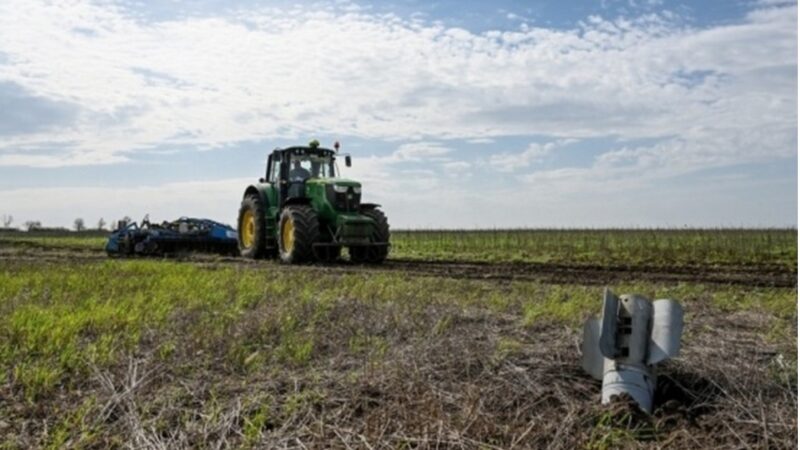 Україна розпочинає створення першого державного реєстру забруднених вибухонебезпечними предметами територій