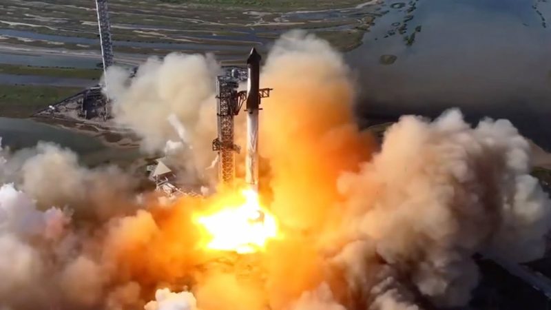 SpaceX проти NASA: Як Starship змінює космічні перегони