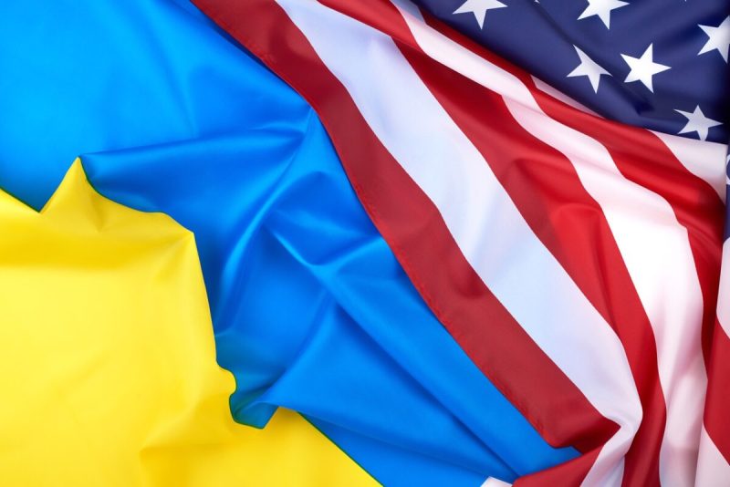 США призупинили програму для українських біженців United for Ukraine