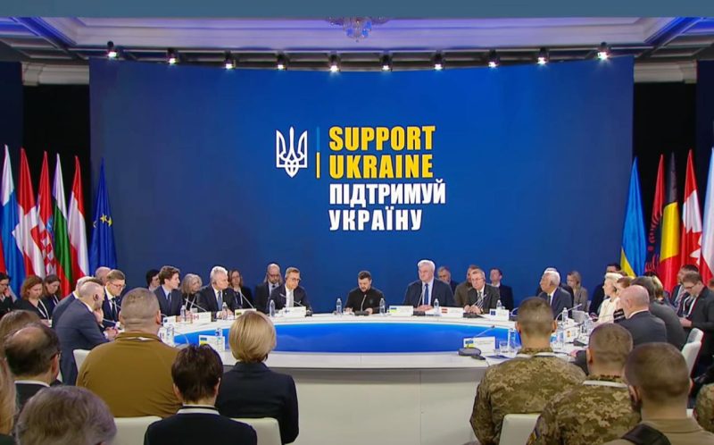 Обмін полоненими може стати першим кроком до миру — Зеленський