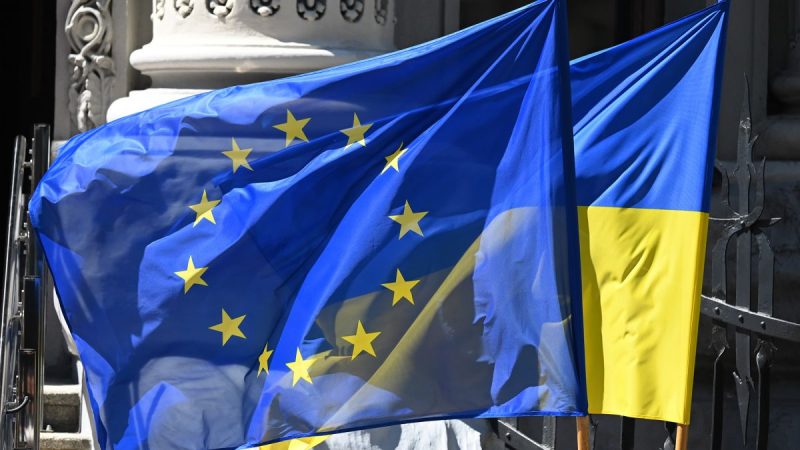 Угорщина застосувала право вето, щоб затримати просування України в ЄС