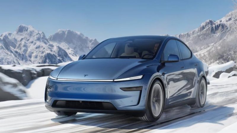 Tesla Model Y стала фаворитом українського імпорту