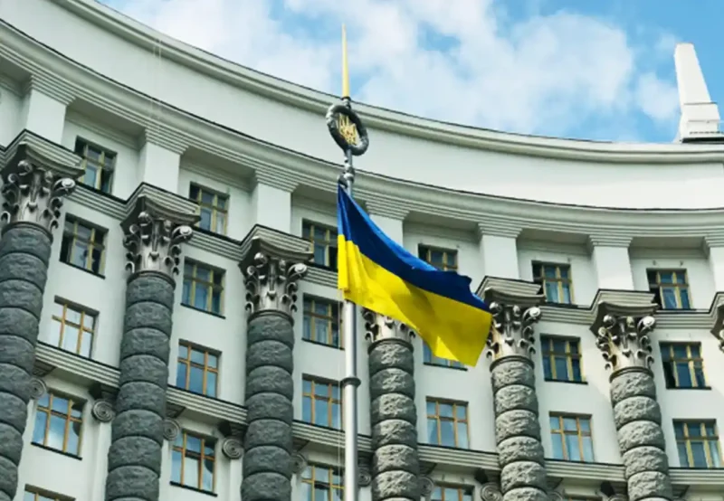 Кабмін оновив правила військового обліку для медичних працівників