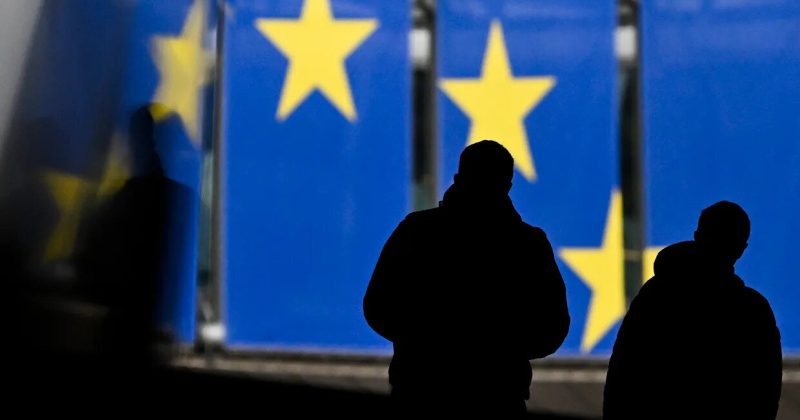 ЄС стримує частину фінансової допомоги Україні через проблеми з реформами