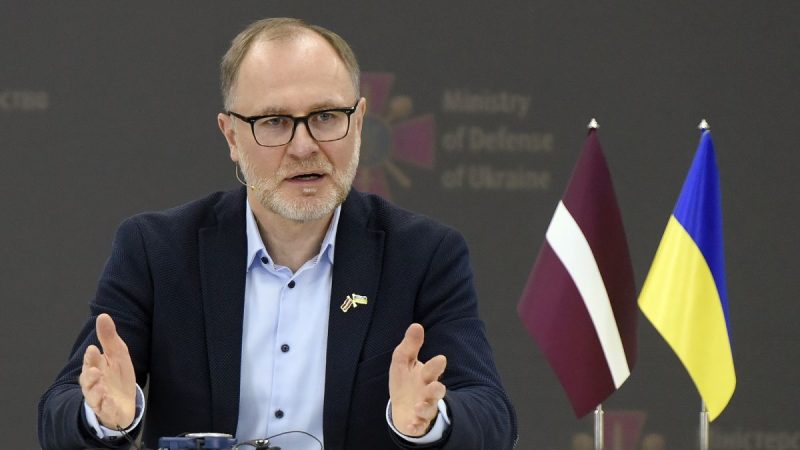 Латвія оцінює можливість закриття кордону з Росією