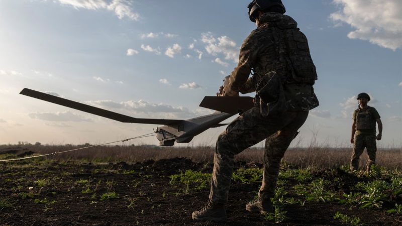 На фронті сходу та півдня України зафіксовано просування окупантів