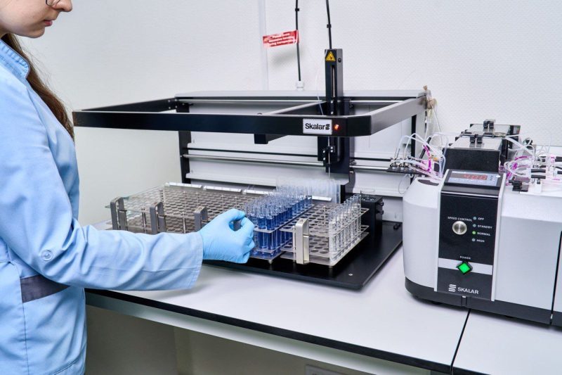 Нове відкриття: мікропластик може стати фактором ризику остеопорозу