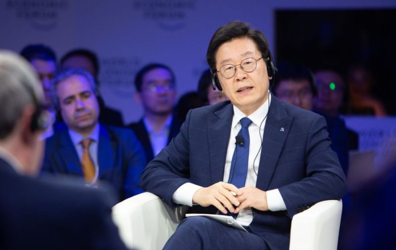 Сеул хоче бачити Трампа посередником у діалозі з Пхеньяном