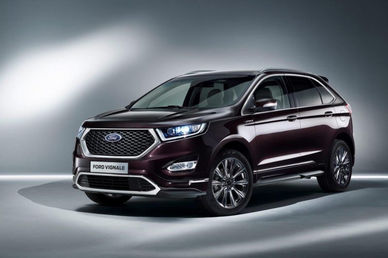 Ford відкликає понад 1,45 млн авто через несправні камери заднього виду