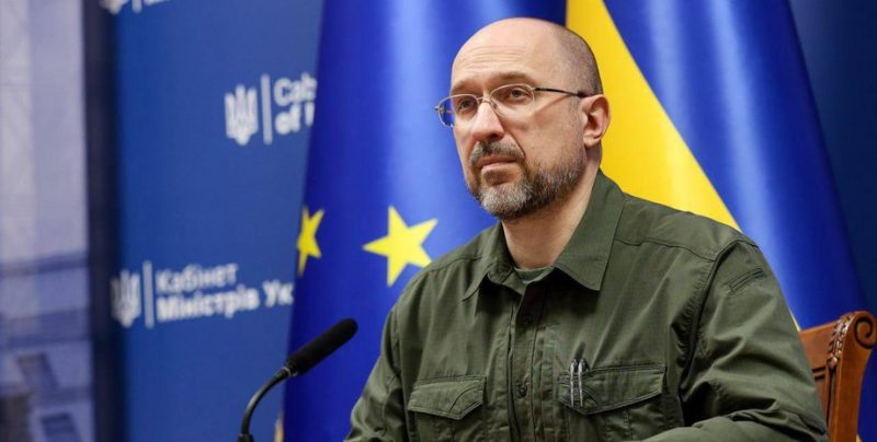 Шмигаль відзначає 50-річчя на посаді міністра оборони