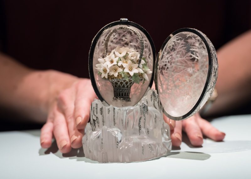 Легендарне Зимове яйце Фаберже повертається на аукціон Christie’s