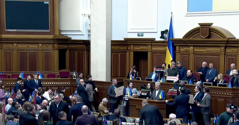 Відставка Галущенка та Гринчук зірвана через політичний конфлікт у Раді